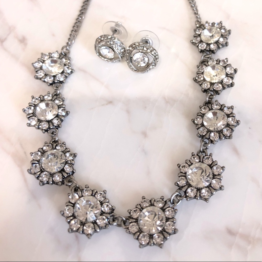 Costume Diamond Set - Necklace & earrings